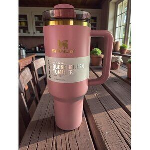 Stanley Quencher H2.0 Tumbler 40oz Pink FlowState Lid – New with Label